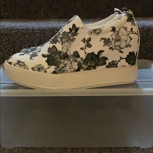 Wanted Petals Wedge Sneaker